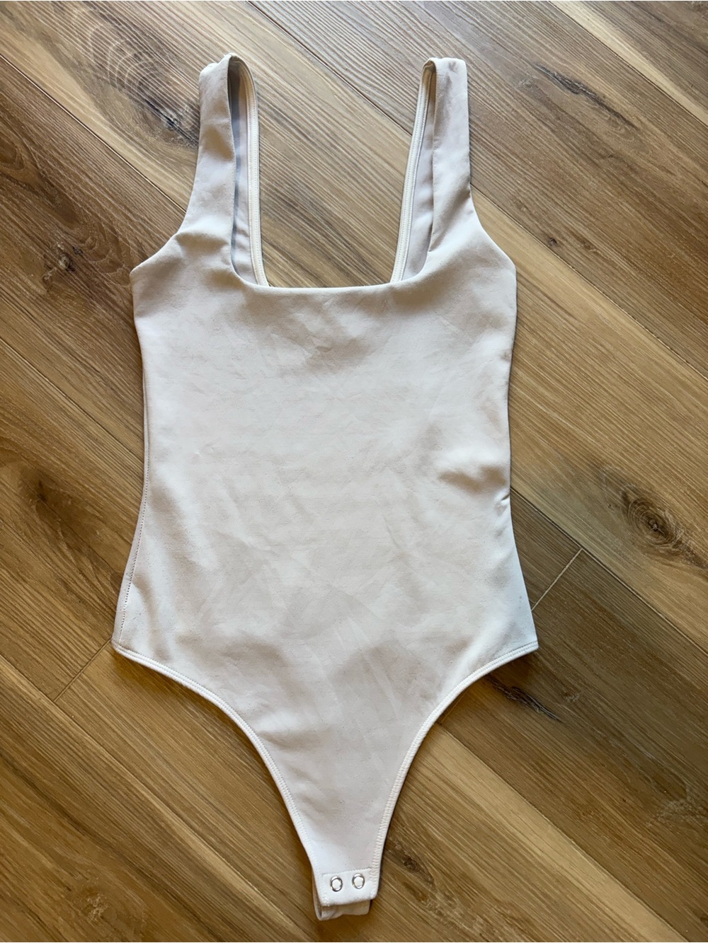 Good American Cream Square Neck Bodysuit Small
